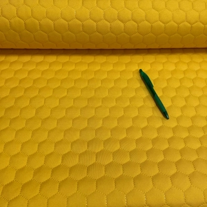 citromsárga színű méhsejt mintás steppelt oxford (600) vízlepergetős anyag 