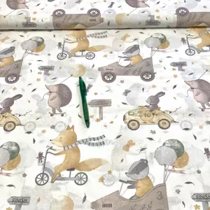 Járművek állatokkal mintás pamut karton