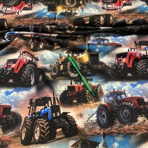 Színes traktor mintás pamut futter szabadidő anyag