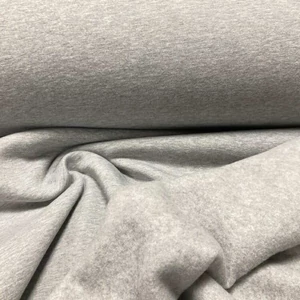 Melírozott középszürke bolyhos futter szabadidő anyag