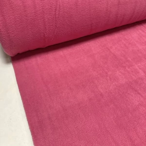 Fáradt pink színű polár anyag