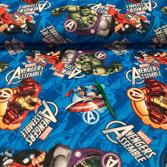 Marvel mintás futter szabadidő anyag