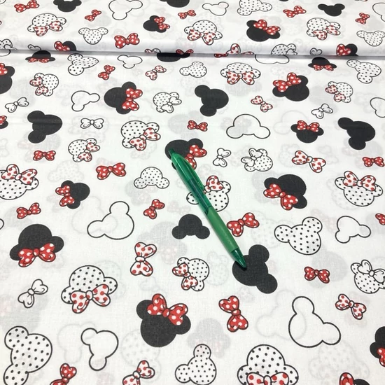fehér alapon minnie egér mintás pamut karton  