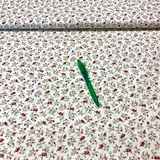 Ekrü alapon bordó, apró virág mintás pamut karton 